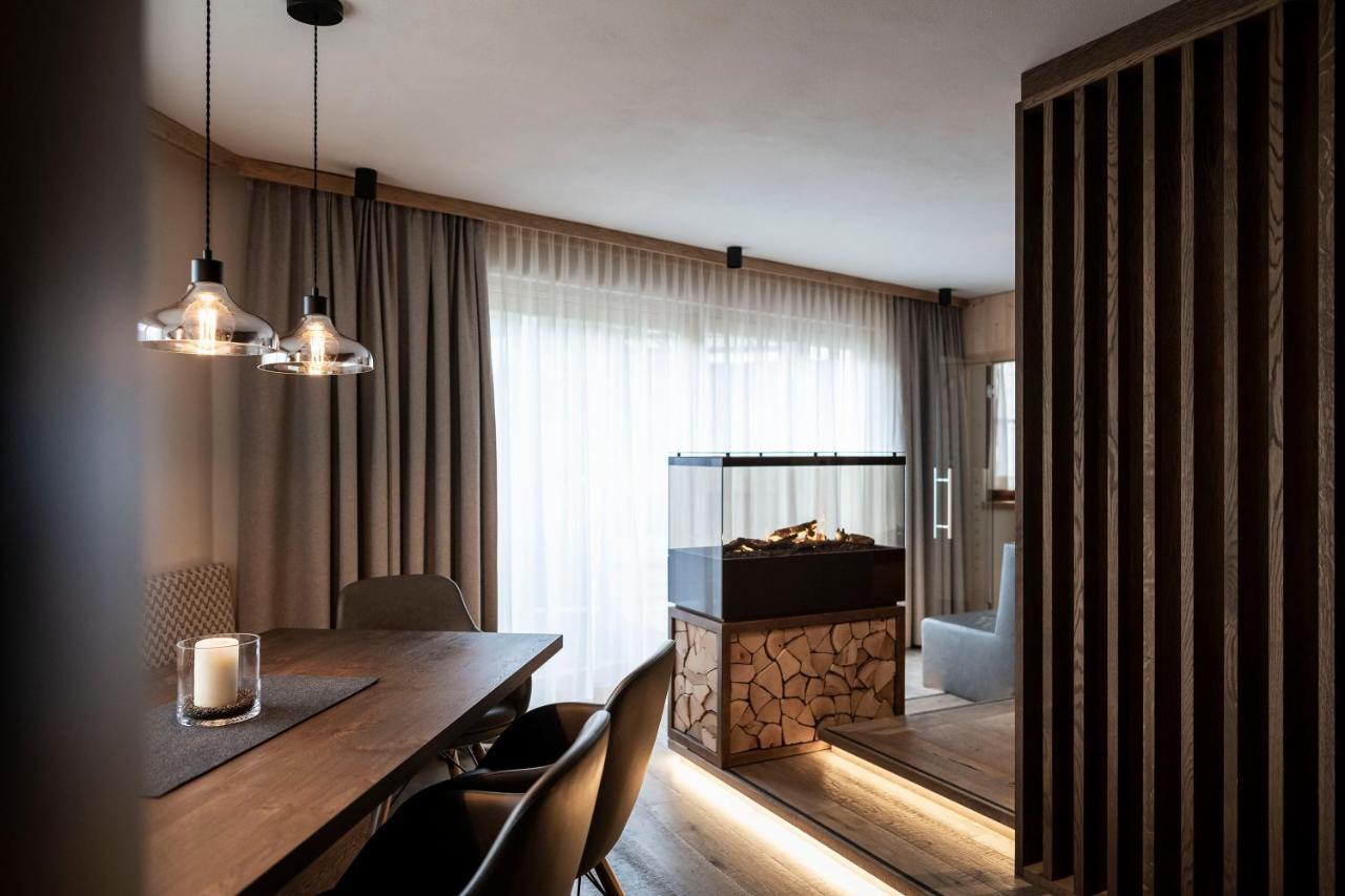 Post Alpina - Family Mountain Chalets San Candido Ngoại thất bức ảnh