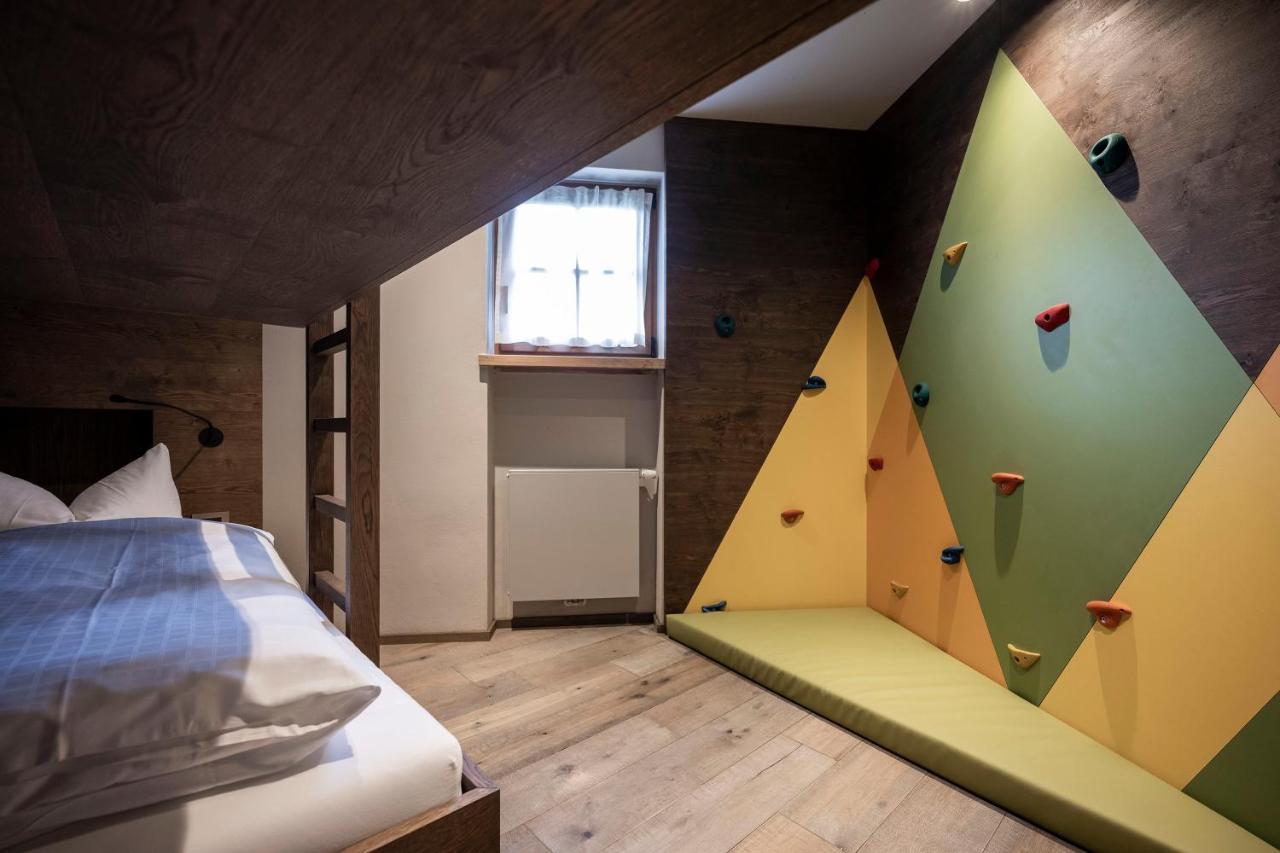Post Alpina - Family Mountain Chalets San Candido Ngoại thất bức ảnh