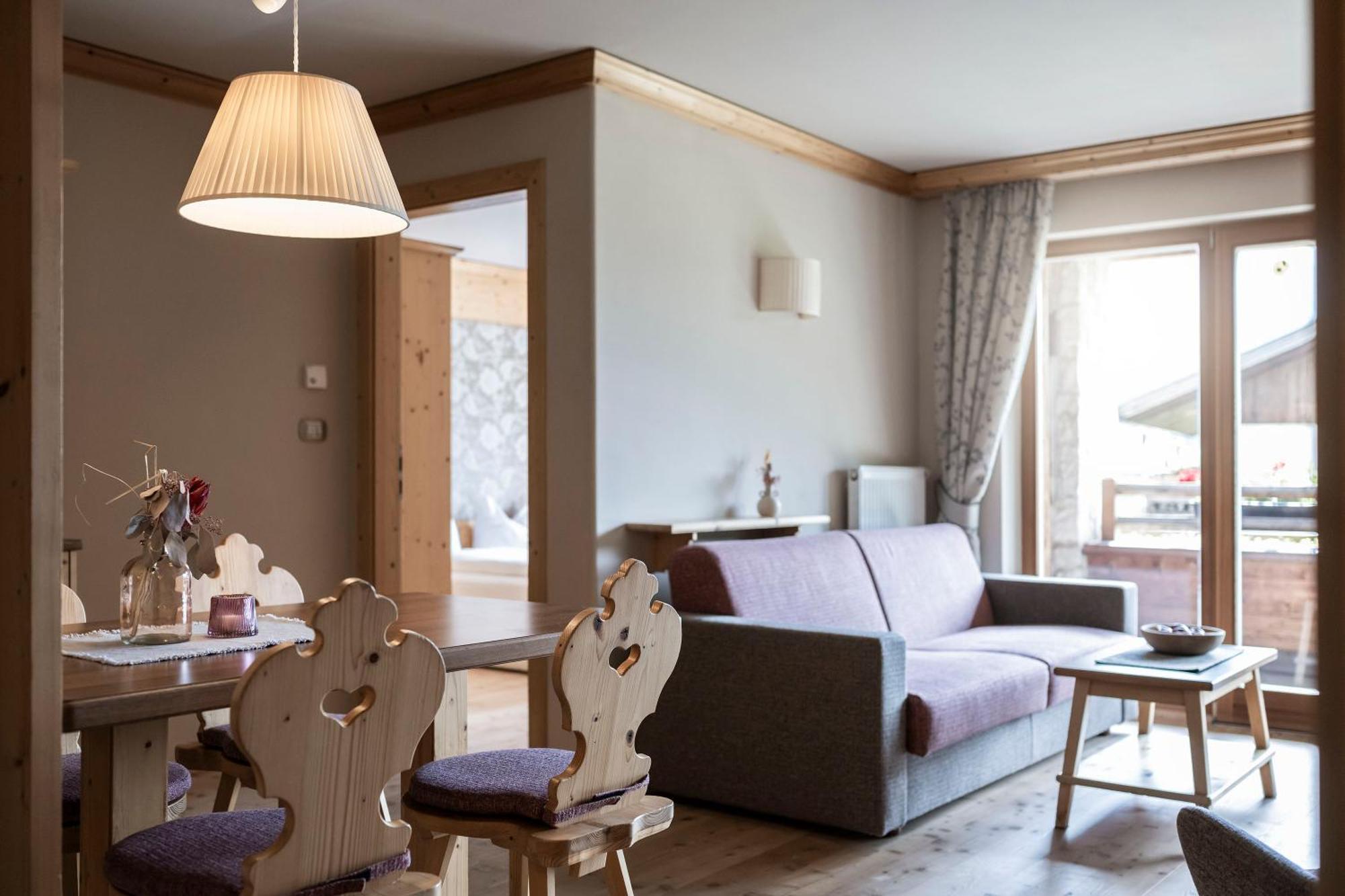 Post Alpina - Family Mountain Chalets San Candido Ngoại thất bức ảnh