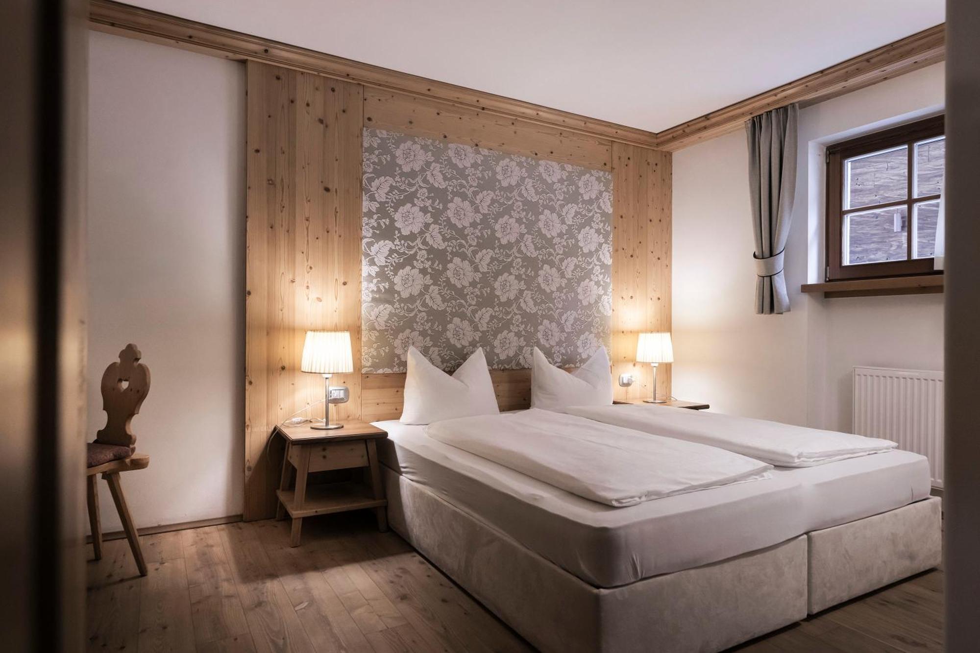 Post Alpina - Family Mountain Chalets San Candido Ngoại thất bức ảnh