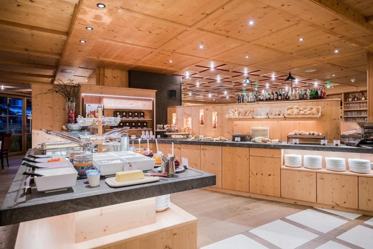 Post Alpina - Family Mountain Chalets San Candido Ngoại thất bức ảnh