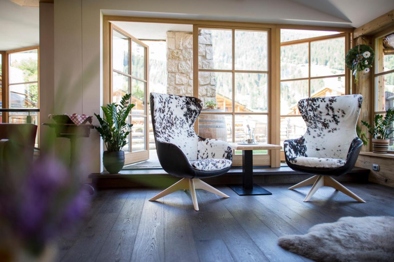 Post Alpina - Family Mountain Chalets San Candido Ngoại thất bức ảnh