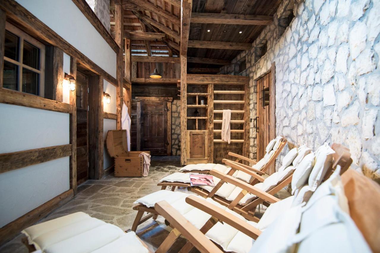 Post Alpina - Family Mountain Chalets San Candido Ngoại thất bức ảnh