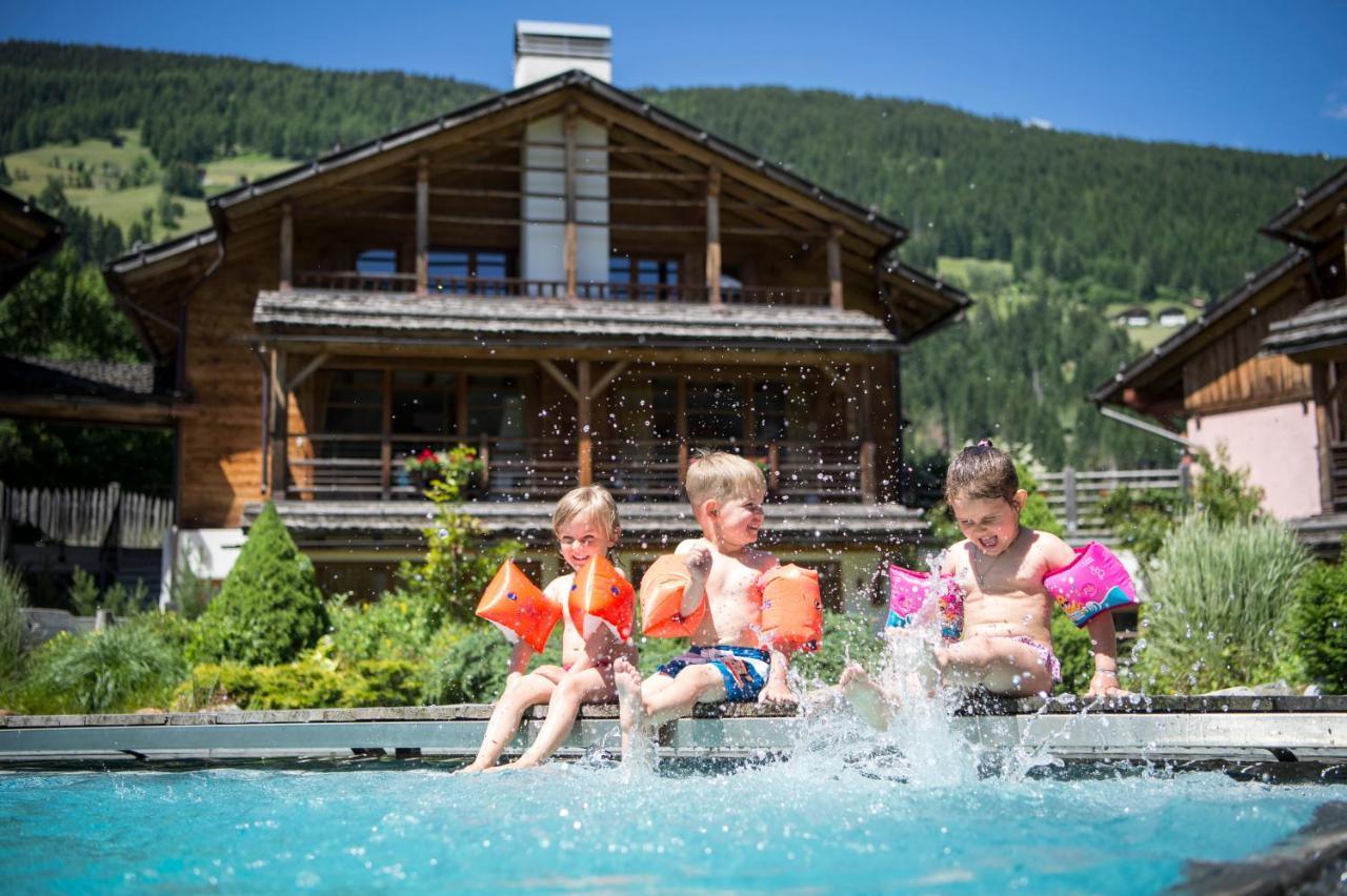 Post Alpina - Family Mountain Chalets San Candido Ngoại thất bức ảnh